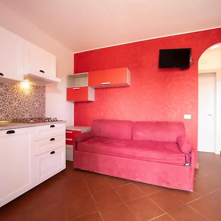 Le Grazie Est Aparthotel