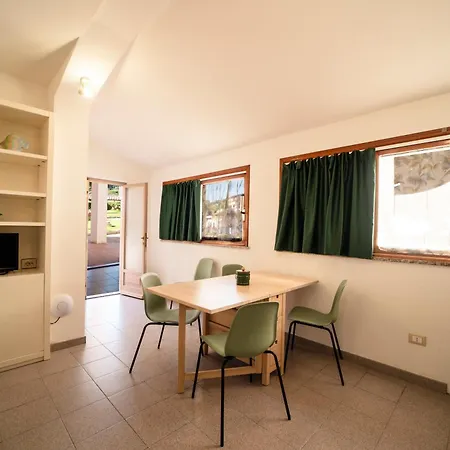 Le Grazie Est Apart Otel 3*